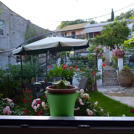 Holiday home Nefeli's *